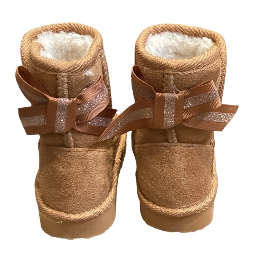 Capelli of New York Toddler Girls Faux Suede Fur Lined Booties, Size 5 NEW‎